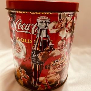 VINTAGE COCA COLA COKE SANTA PUZZLE 700 PCS IN CAN 6” x 5” MADE IN USA